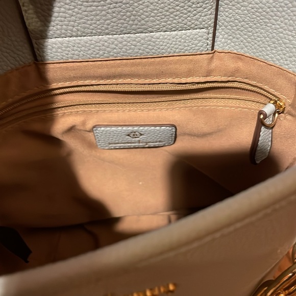 Nanette Lepore Pastel Blue Bucket Bag Gold Chain - Picture 9 of 10